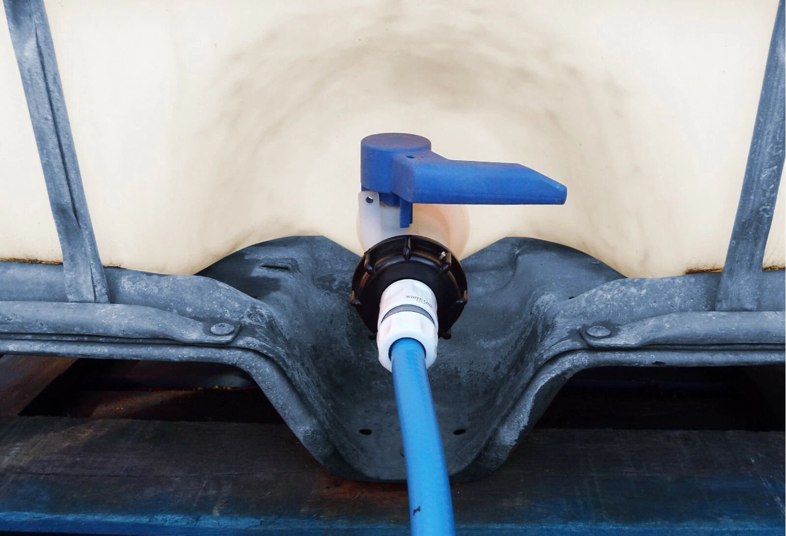 IBC Tank Joiner Kit – S60X6 Coarse Thread Connector with Hose & Fittings